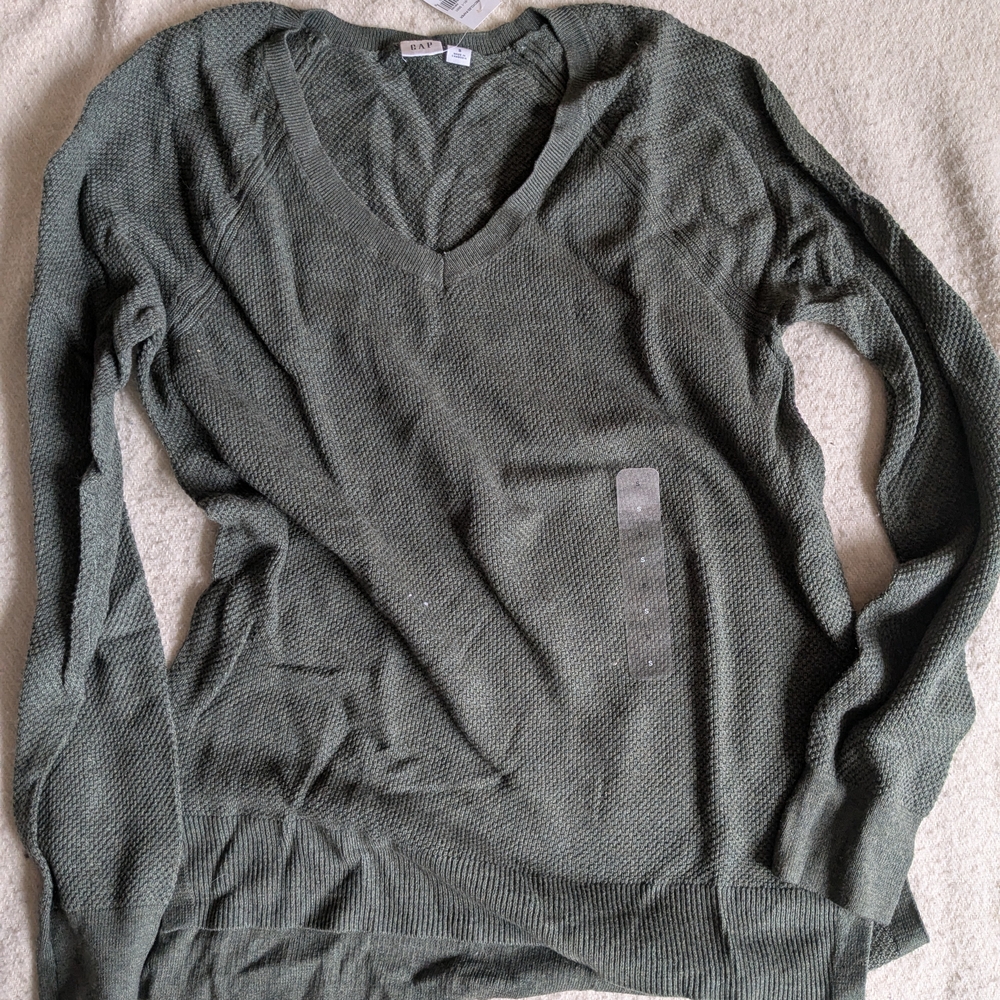 Green V-Neck Waffle Knit Shirt NWT